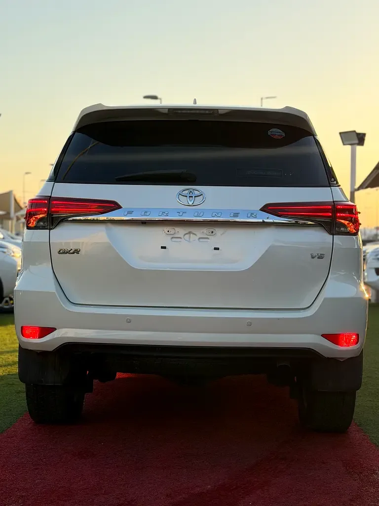 Toyota Fortuner 4.0 AT 4WD (238 hp) - 5