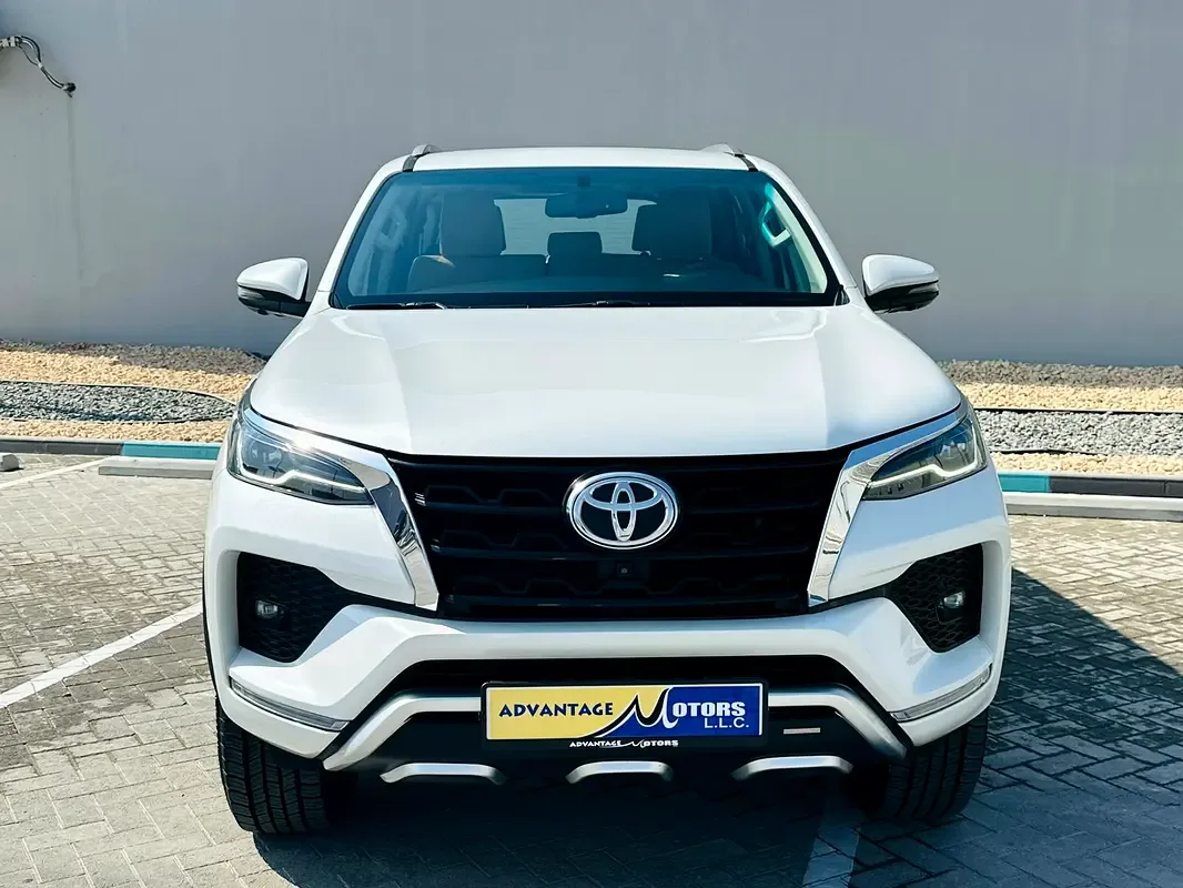 Toyota Fortuner 4.0 AT 4WD (238 hp) - 2