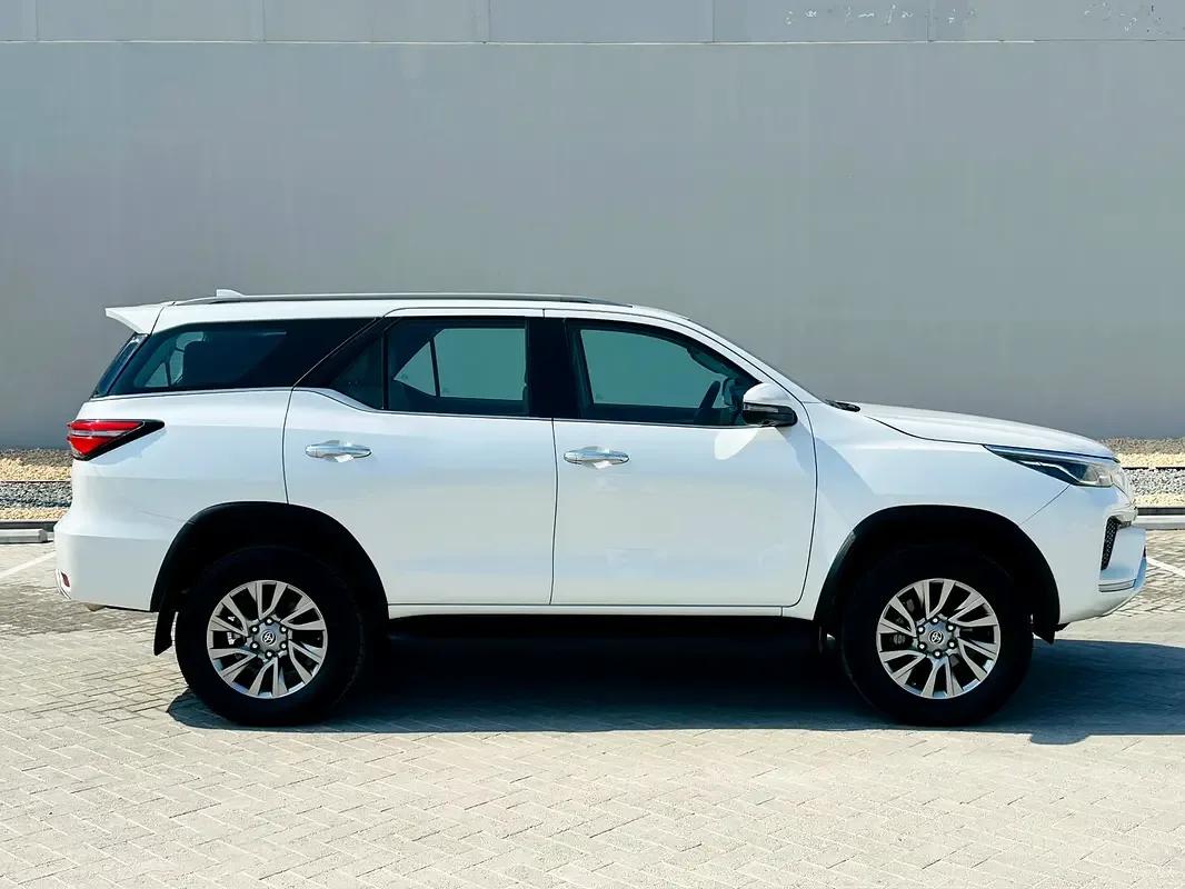Toyota Fortuner 4.0 AT 4WD (238 hp) - 5