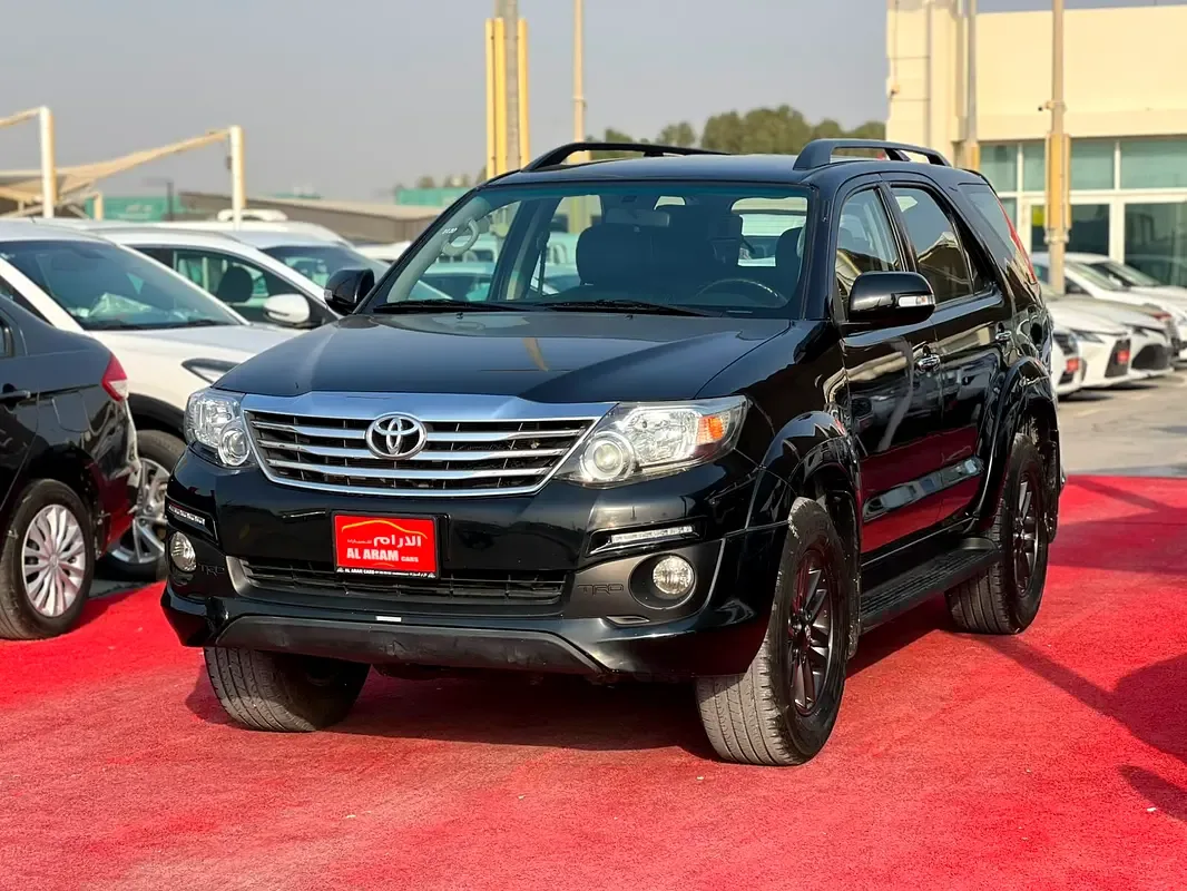 Toyota Fortuner 4.0 AT RWD (235 hp) - 3
