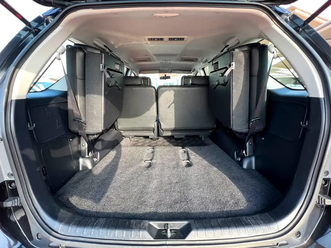 Toyota Fortuner 4.0 AT RWD (235 hp) - 14