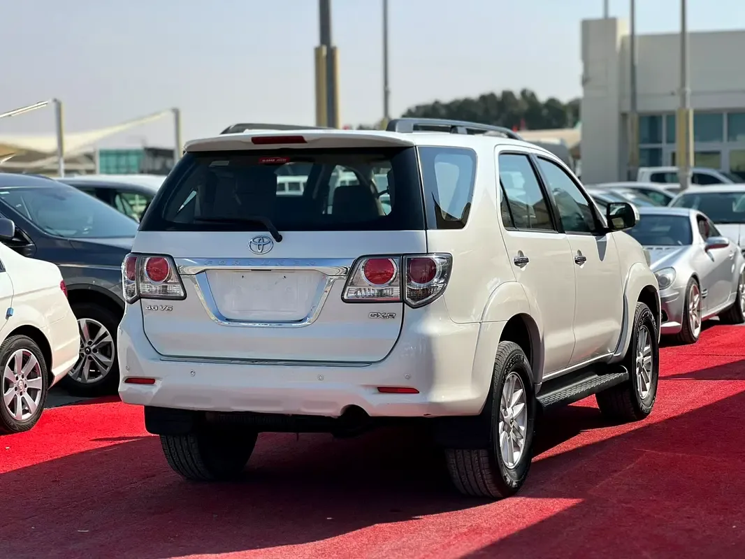 Toyota Fortuner 4.0 AT RWD (235 hp) - 6