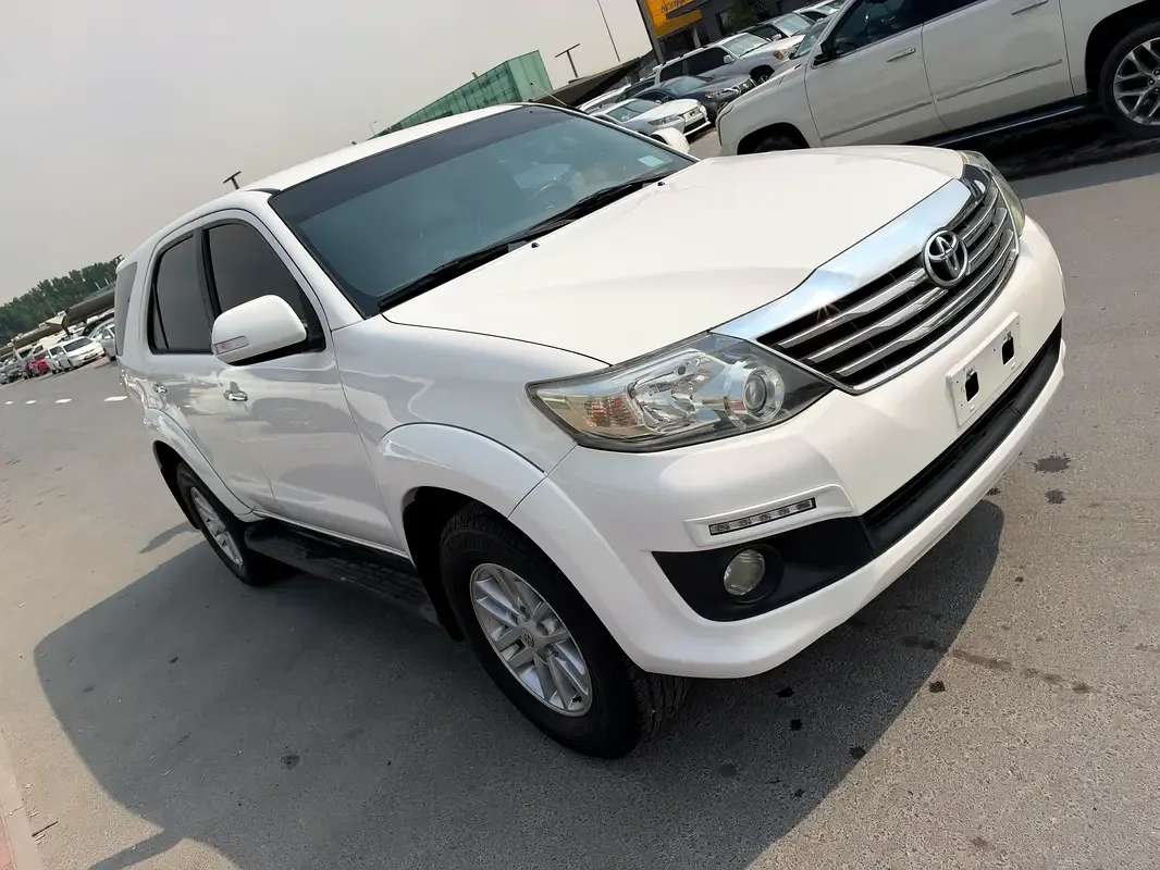 Toyota Fortuner 4.0 AT RWD (235 hp) - 7