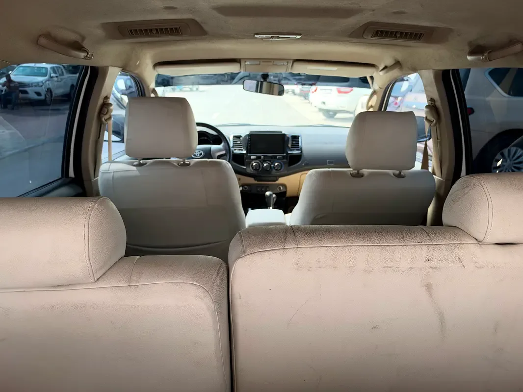 Toyota Fortuner 4.0 AT RWD (235 hp) - 10