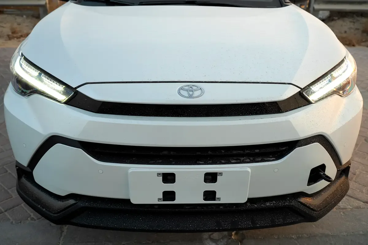 Toyota Frontlander 2.0 CVT (171 حصان) - 18