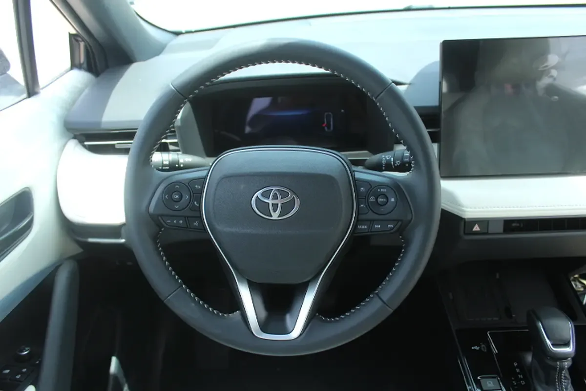 Toyota Frontlander 2.0 CVT (196 hp) - 15