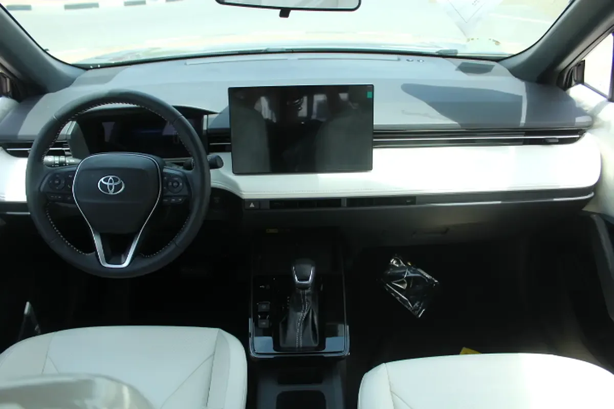 Toyota Frontlander 2.0 CVT (196 hp) - 14