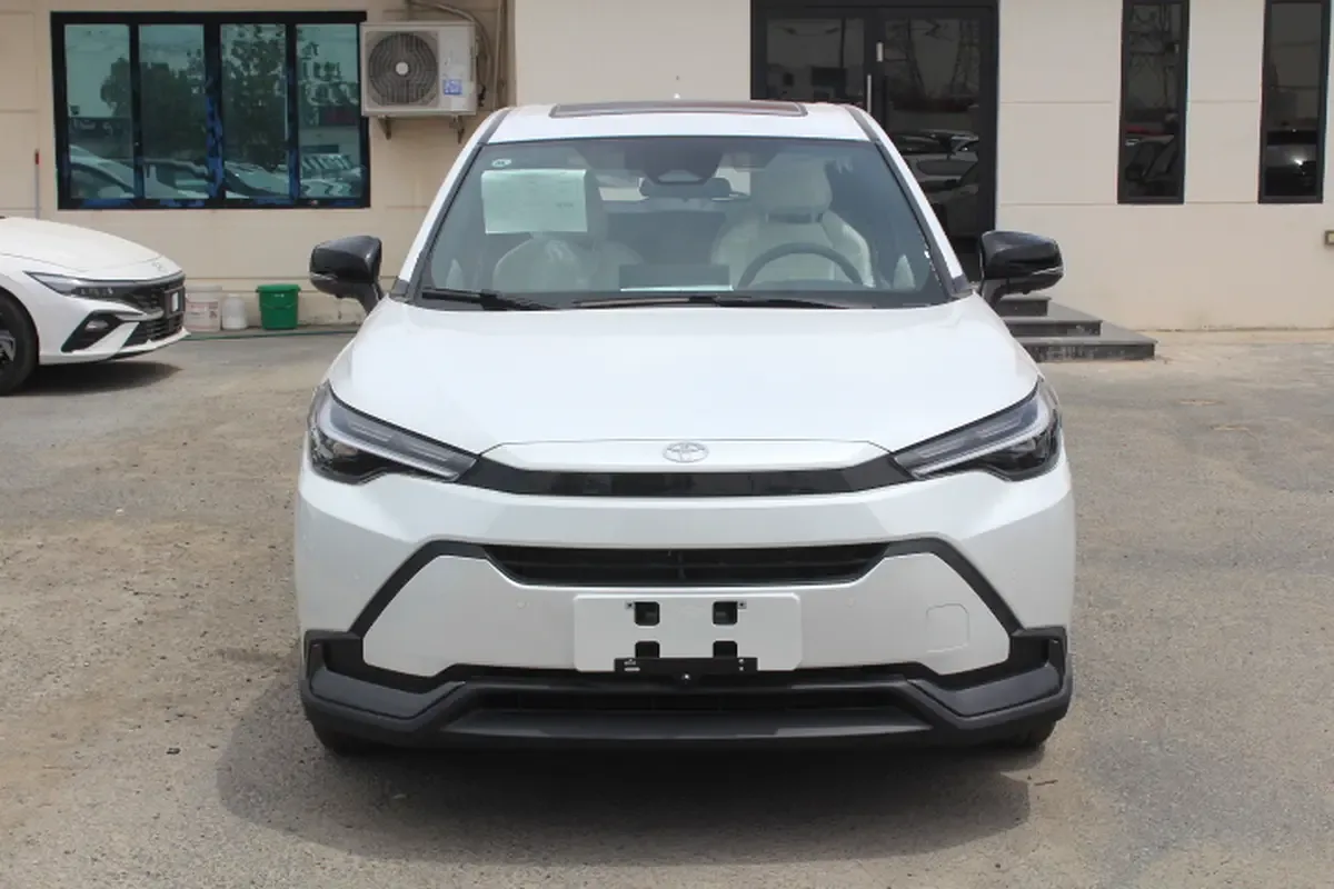 Toyota Frontlander 2.0 CVT (196 hp)
