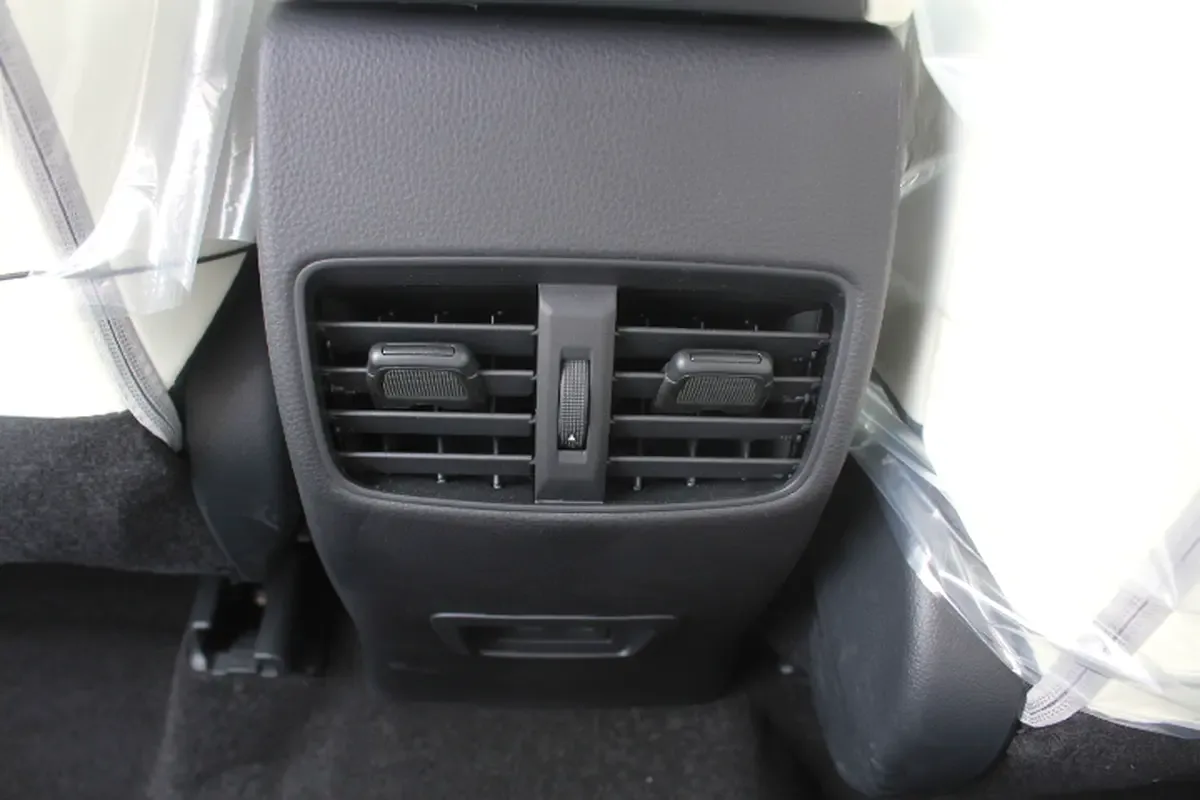 Toyota Frontlander 2.0 CVT (196 hp) - 13