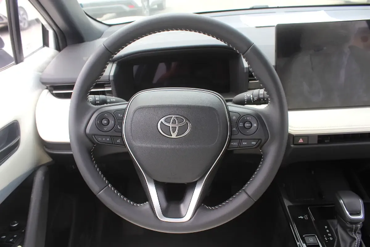 Toyota Frontlander 2.0 CVT (196 hp) - 10