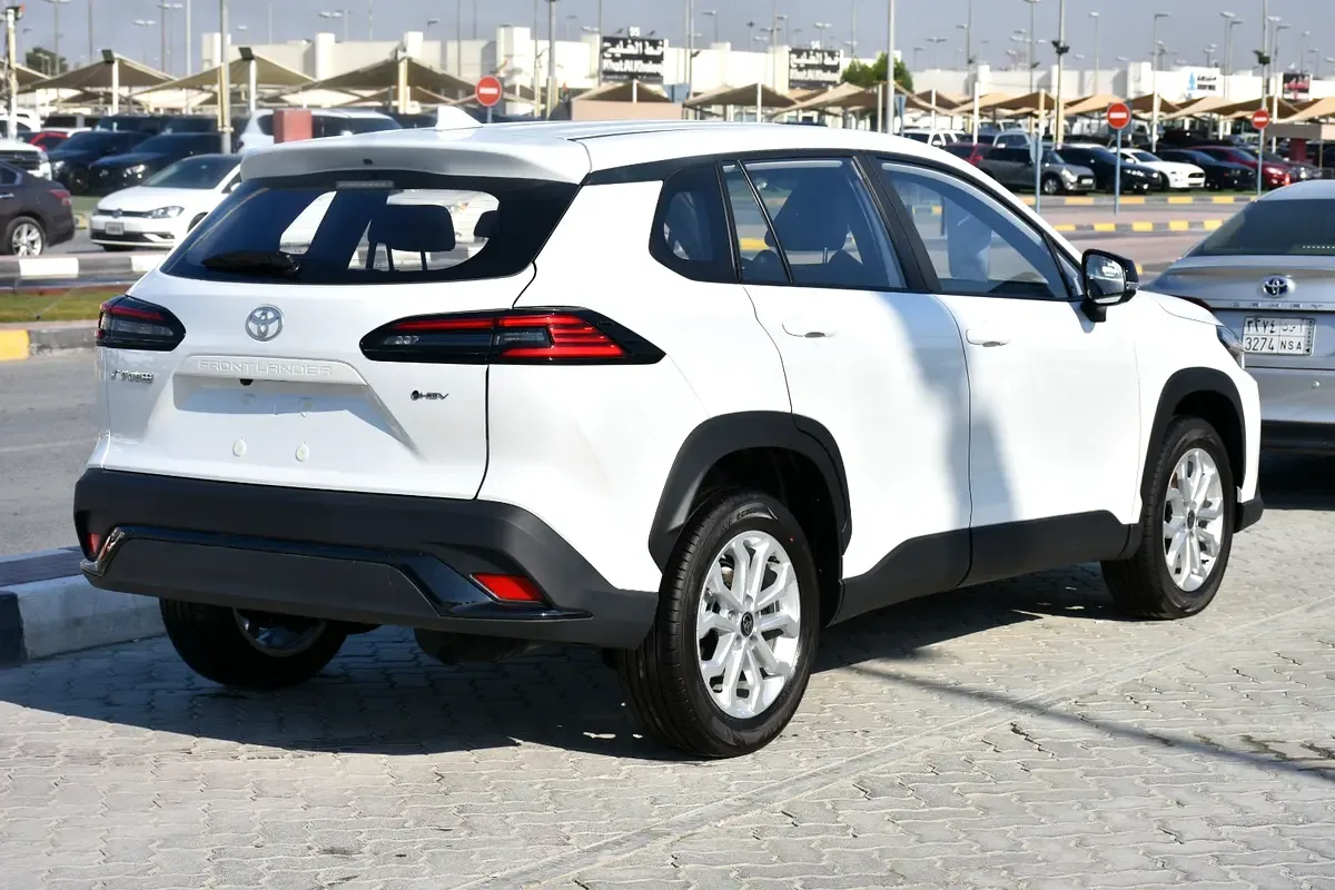 Toyota Frontlander 2.0 CVT (196 حصان) - 5