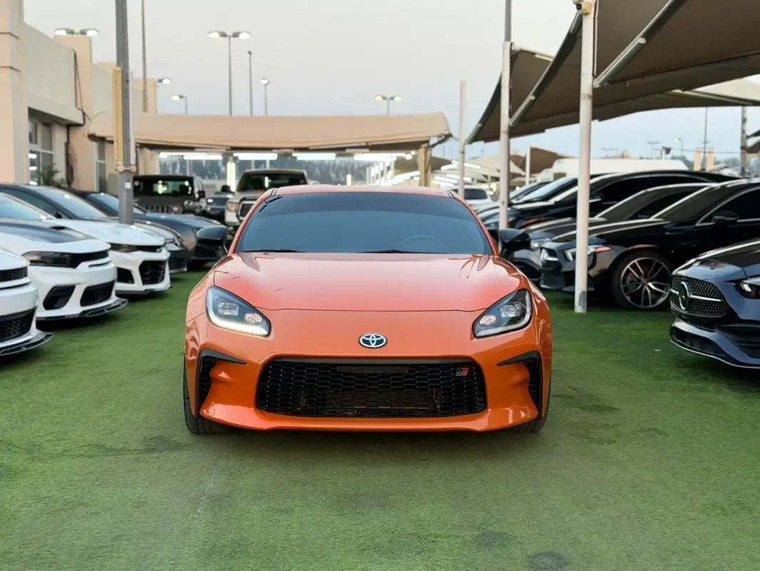 Toyota GR86 2.4 AT (235 حصان) - 3