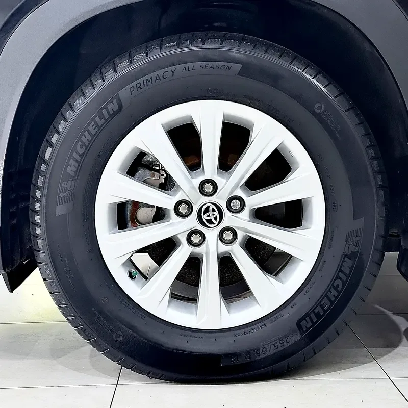 Toyota Grand Highlander 2.5 CVT (245 حصان) - 17