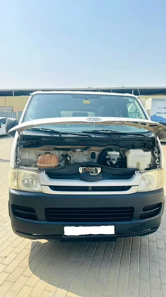 Toyota Hiace 2.0 MT (133 حصان) - 7