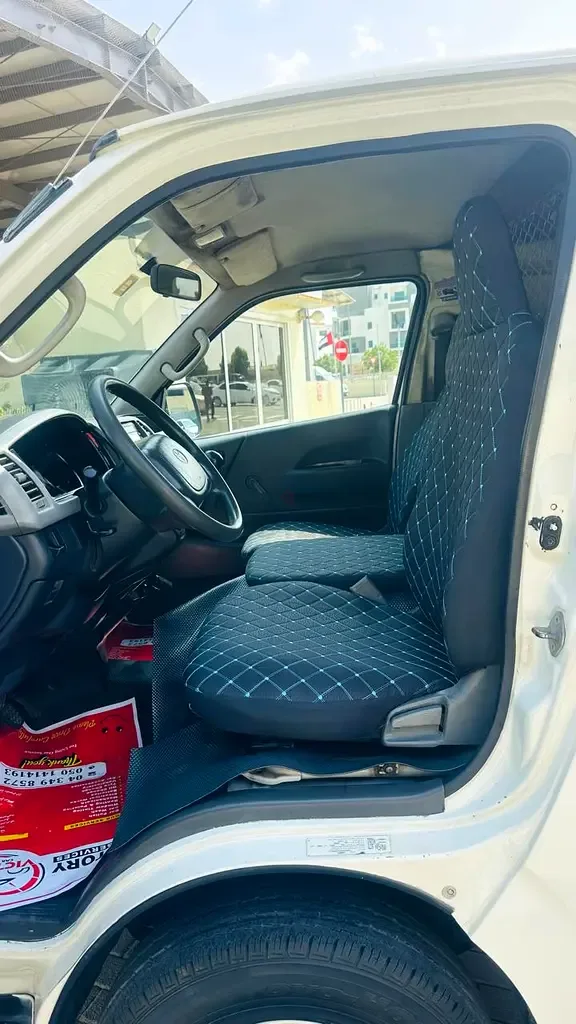 Toyota Hiace 2.0 MT (133 حصان) - 8