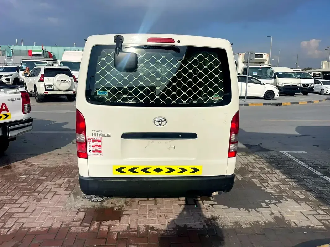 Toyota Hiace 2.0 MT L1H1 (133 hp) - 5