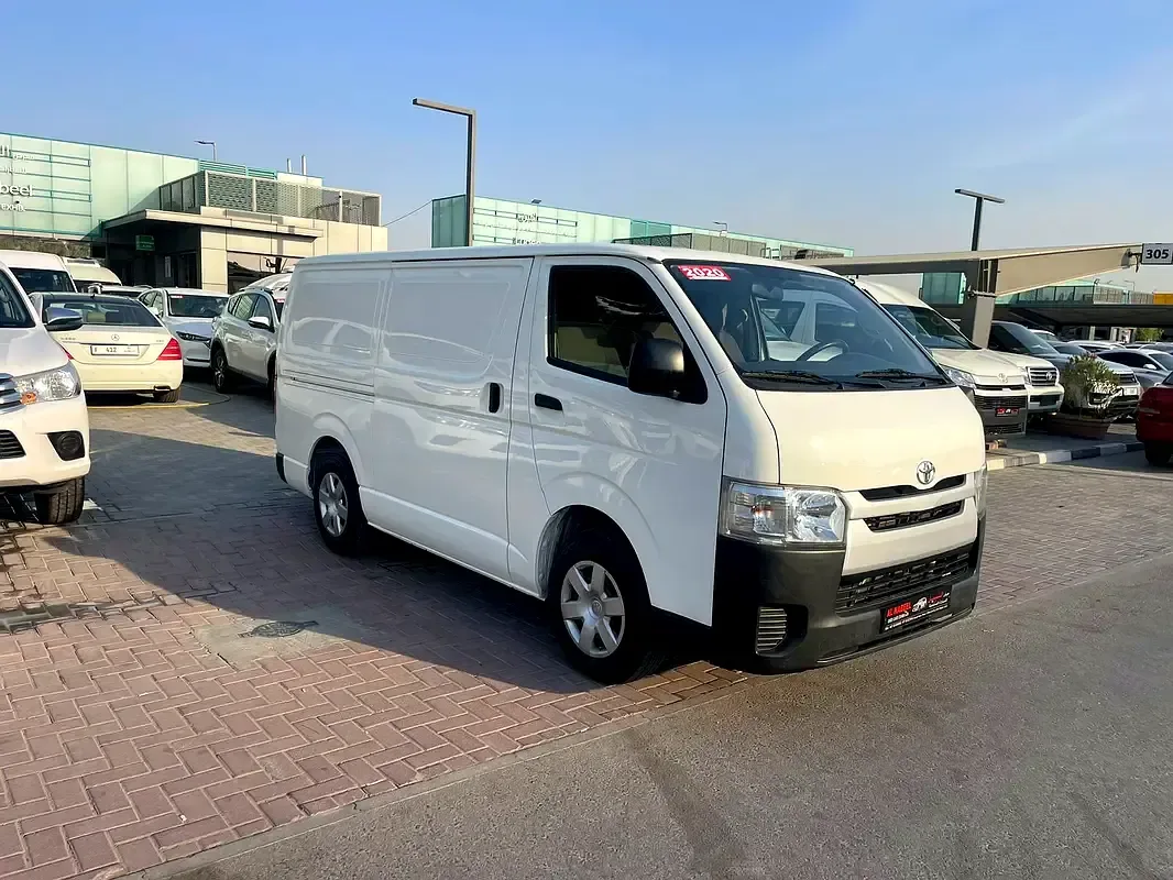 Toyota Hiace 2.0 MT L1H1 (133 hp)