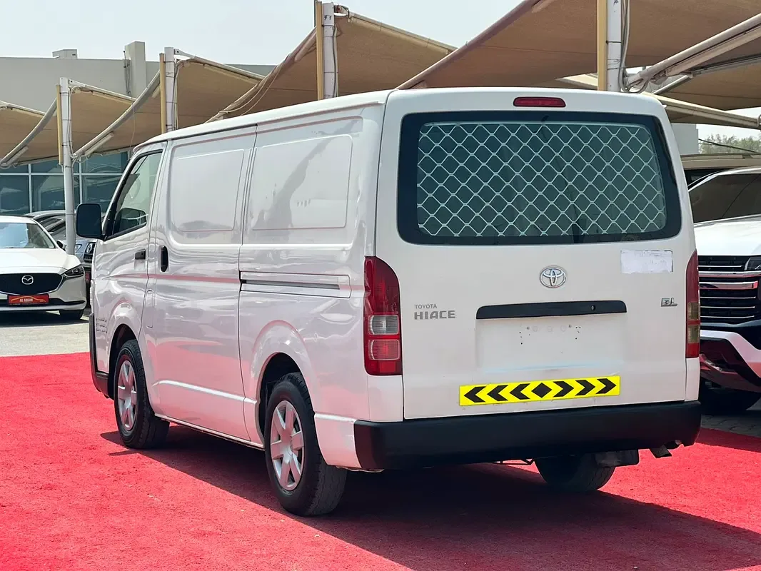 Toyota Hiace 2.0 MT L1H1 (133 hp) - 4