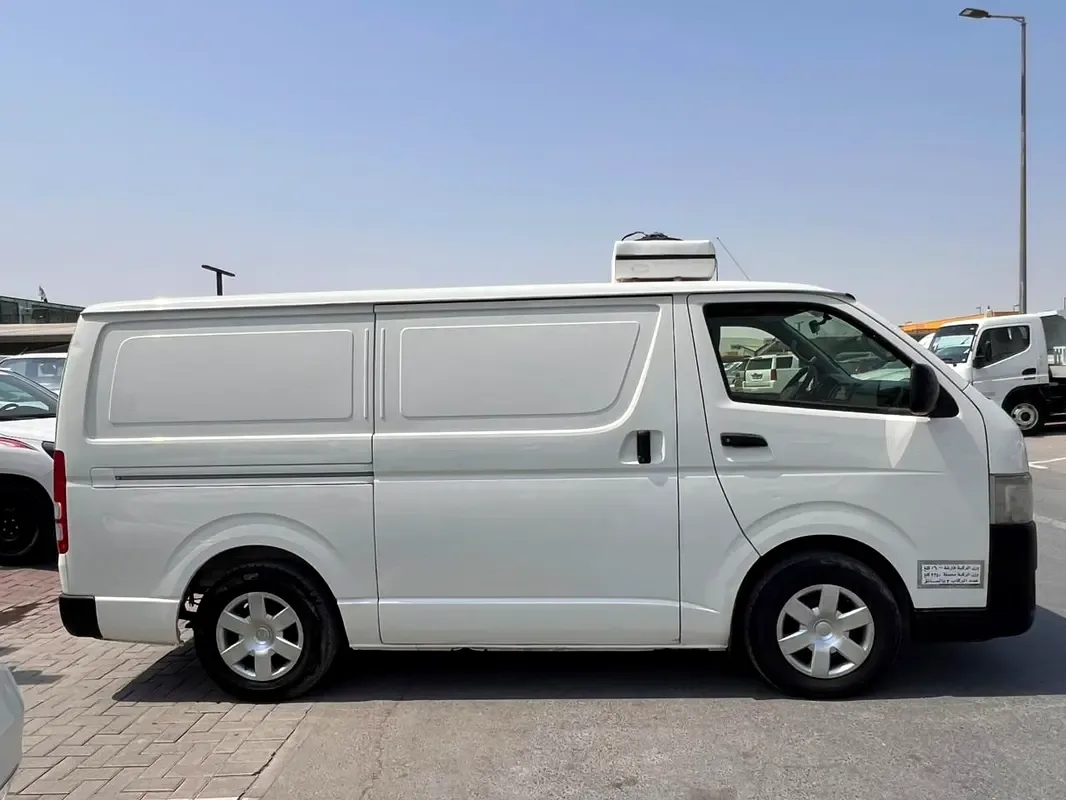 Toyota Hiace 2.0 MT L1H1 (133 hp) - 6