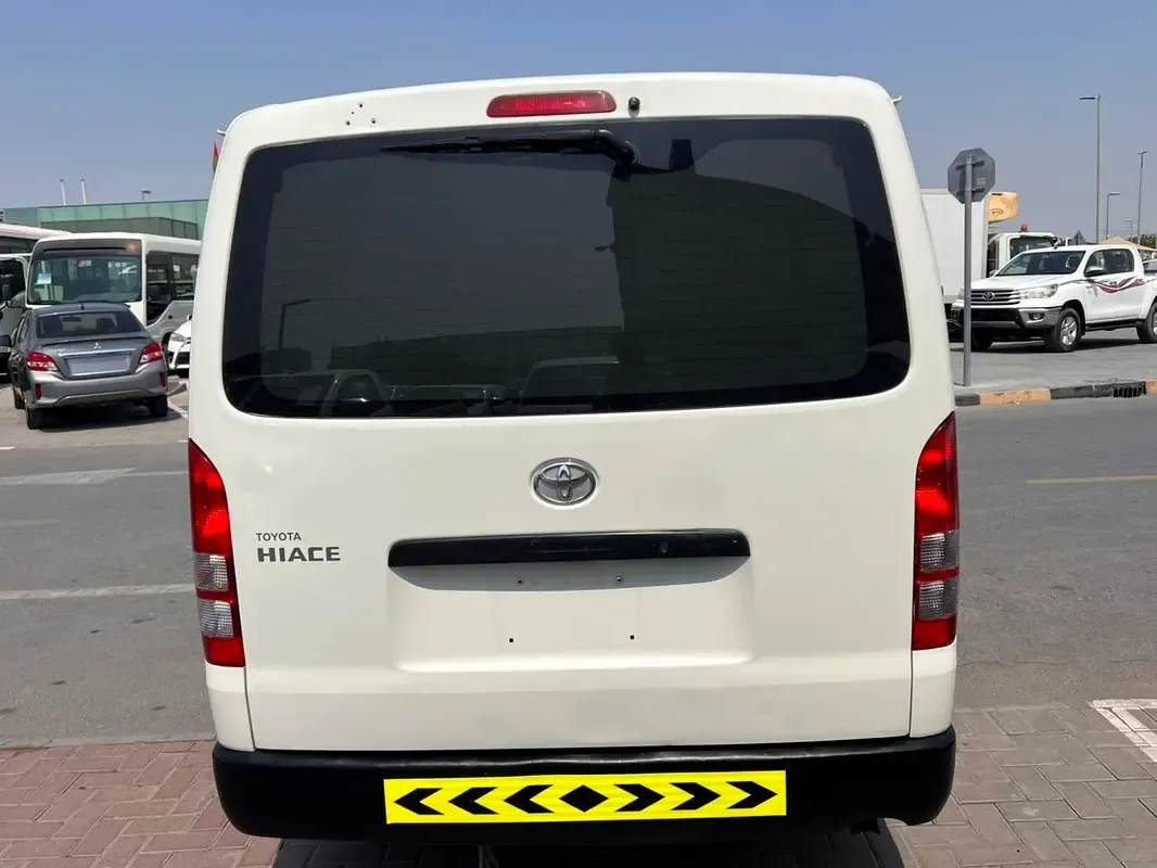 Toyota Hiace 2.0 MT L1H1 (133 hp) - 5