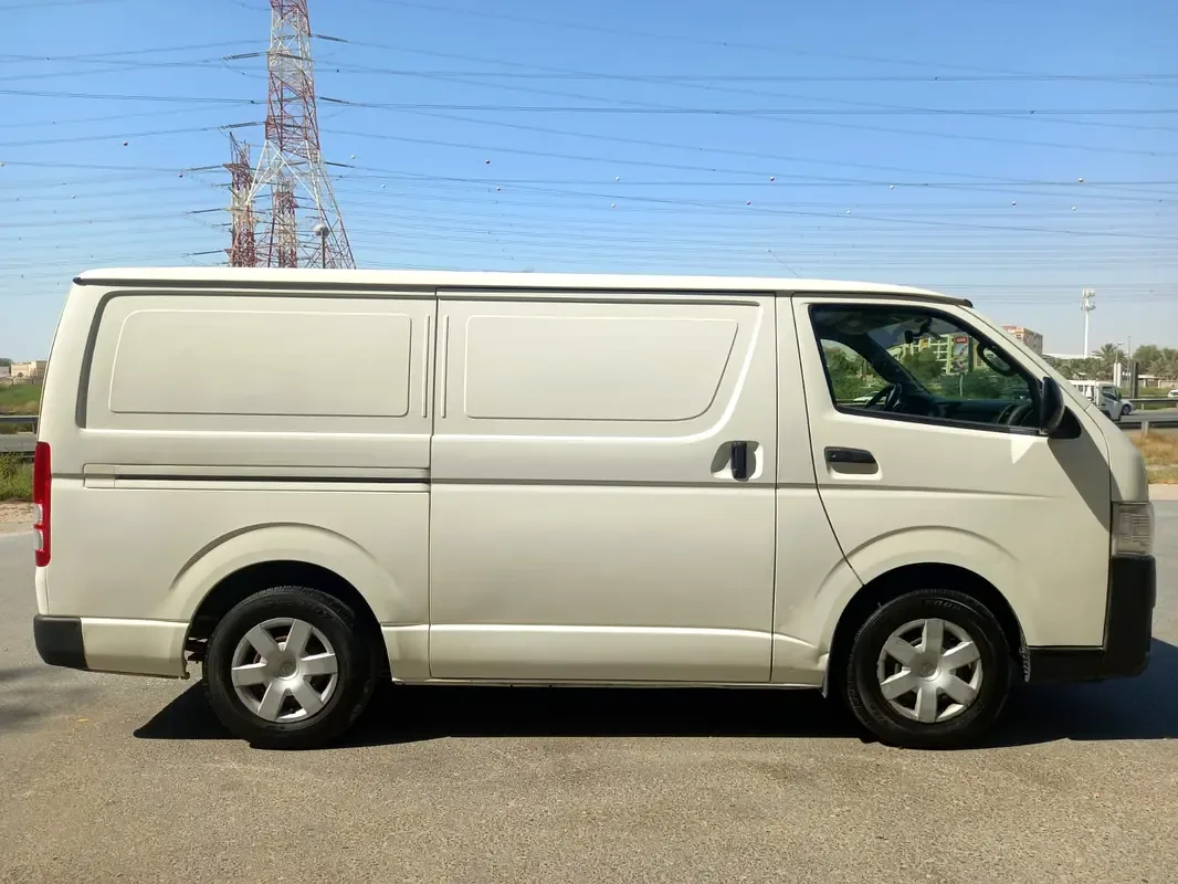 Toyota Hiace 2.0 MT L1H1 (133 hp) - 6