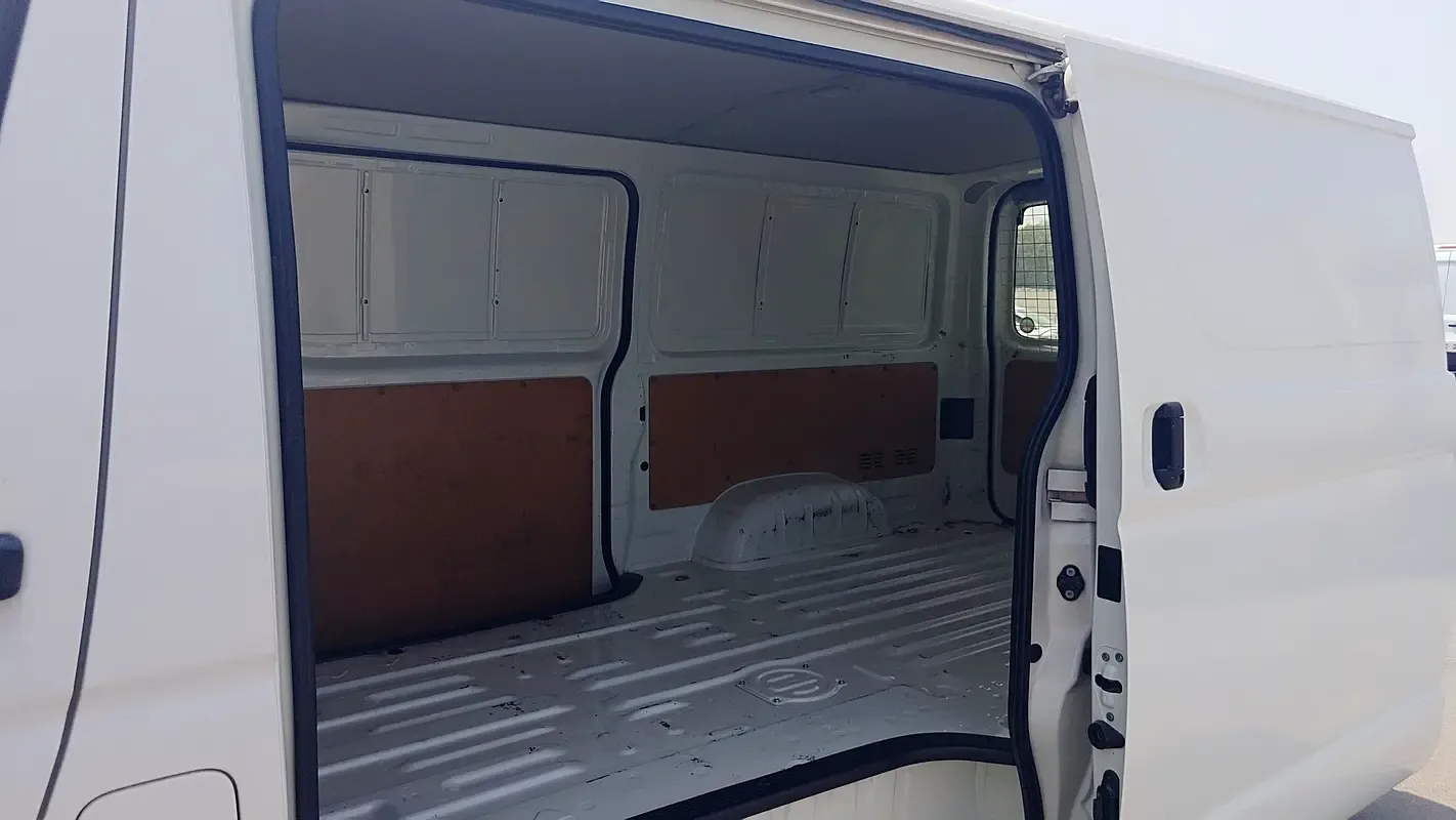 Toyota Hiace 2.0 MT L1H1 (133 حصان) - 7