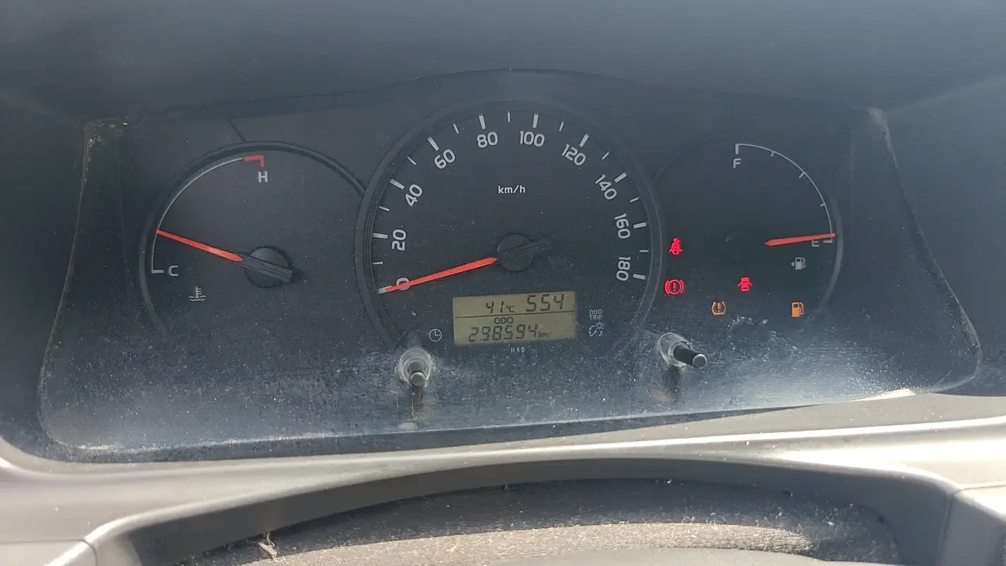 Toyota Hiace 2.0 MT L1H1 (133 حصان) - 14