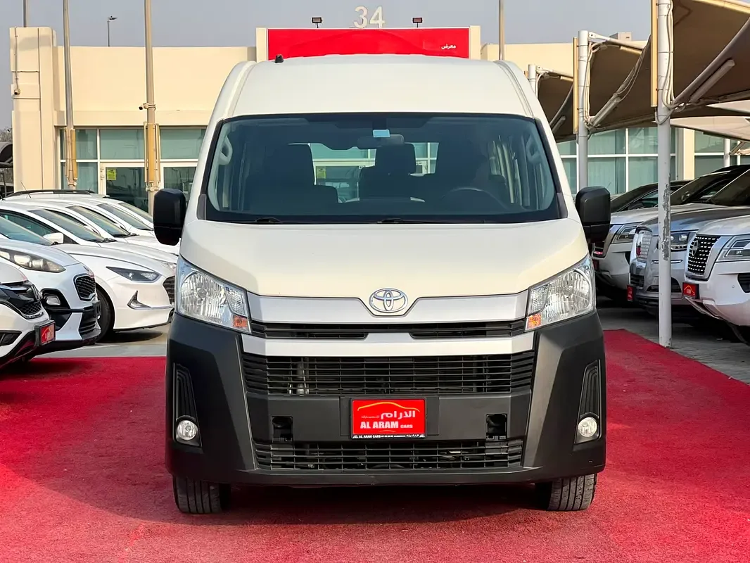Toyota Hiace 2.0 MT L1H1 (133 حصان) - 2
