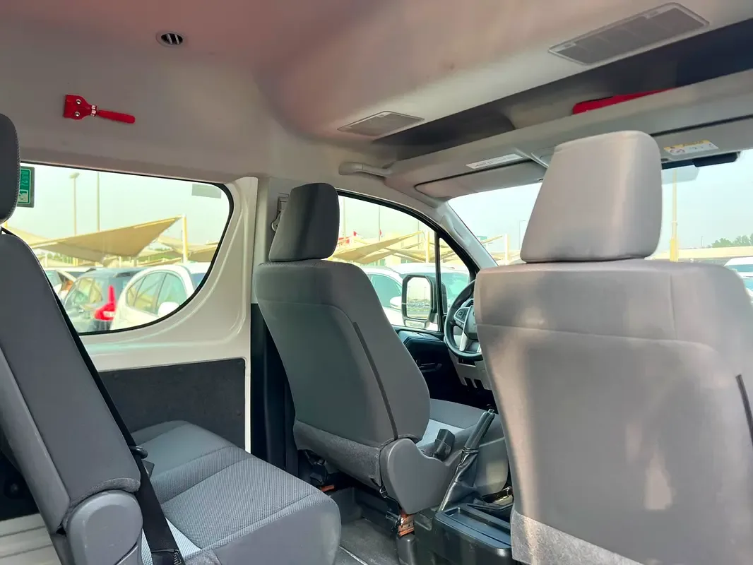 Toyota Hiace 2.0 MT L1H1 (133 حصان) - 14