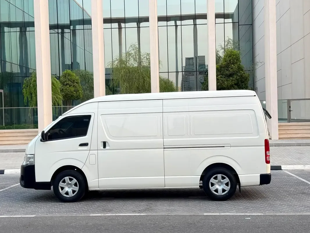 Toyota Hiace 2.0 MT L1H1 (133 hp) - 8