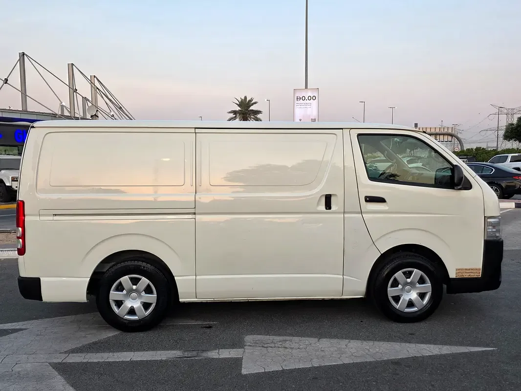 Toyota Hiace 2.0 MT L1H1 (133 حصان) - 5