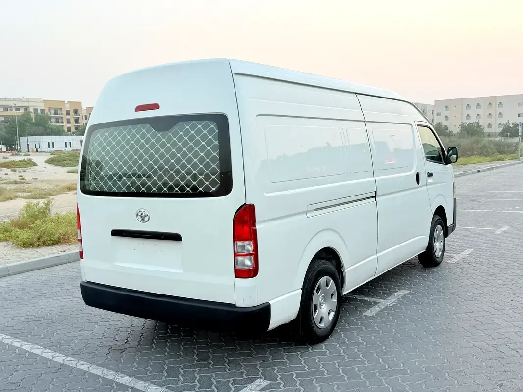 Toyota Hiace 2.0 MT L1H1 (133 حصان) - 7