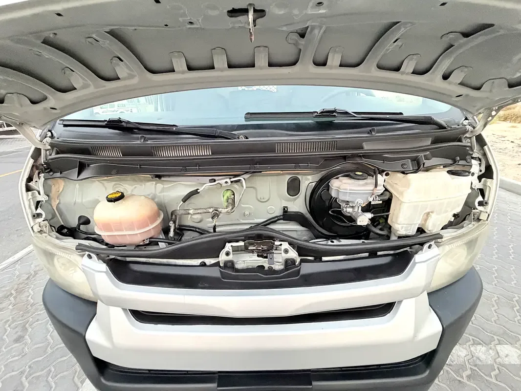 Toyota Hiace 2.0 MT L1H1 (133 حصان) - 14