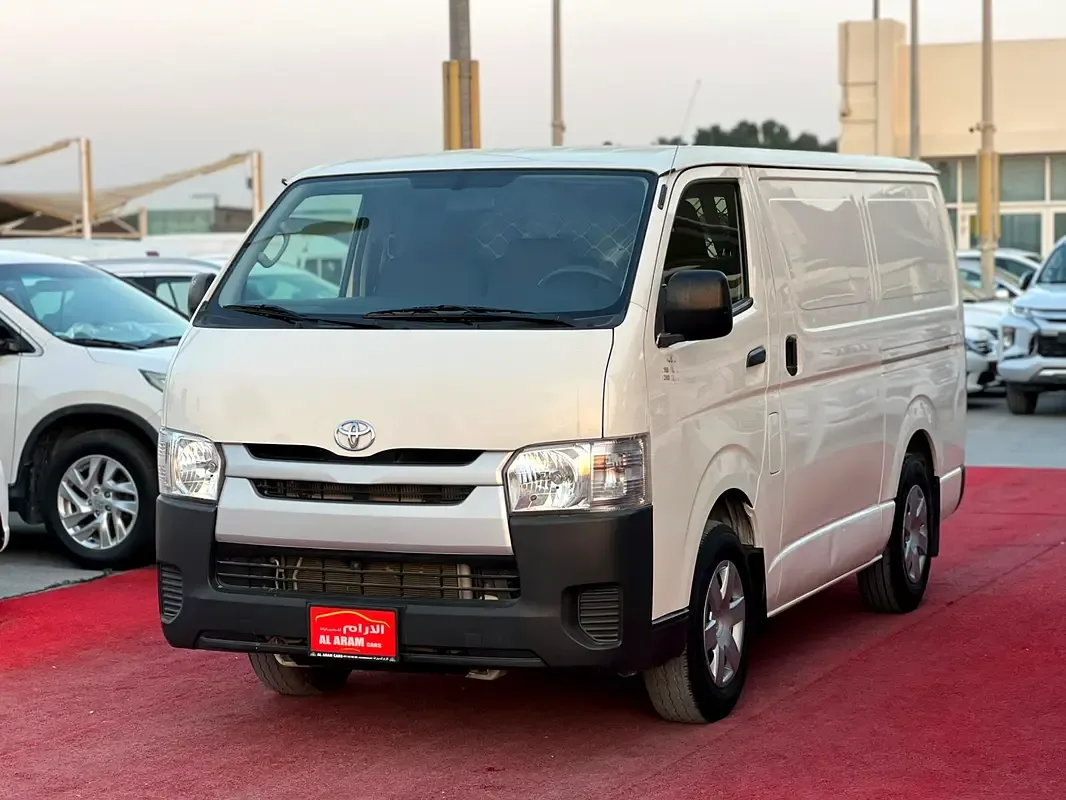 Toyota Hiace 2.0 MT L1H1 (133 حصان) - 3