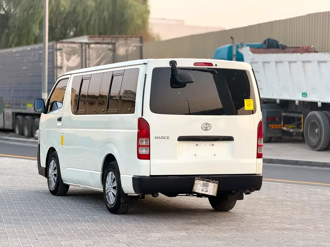 Toyota Hiace 2.7 AT L3H3 (151 hp) - 3