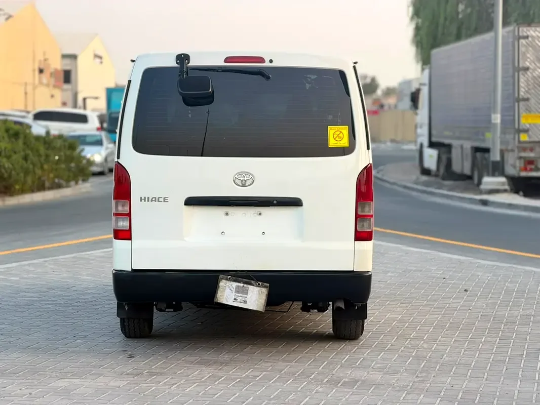 Toyota Hiace 2.7 AT L3H3 (151 hp) - 14