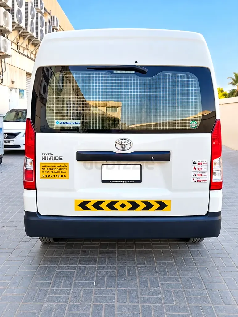 Toyota Hiace 2.7 MT (151 hp) - 4
