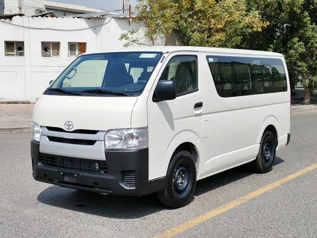 Toyota Hiace 2.7 MT (151 حصان) - 3