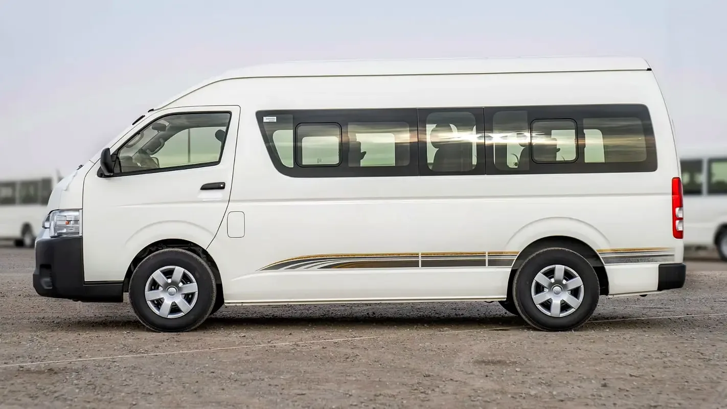 Toyota Hiace 2.7 MT (151 حصان) - 9