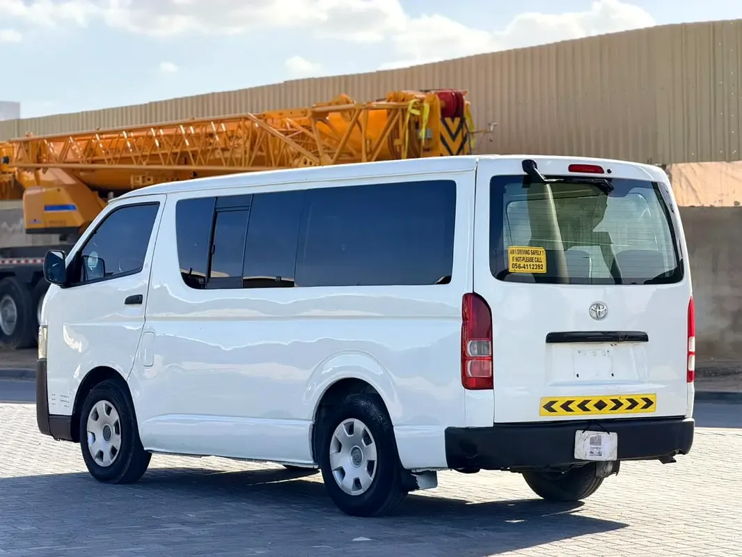 Toyota Hiace 2.7 MT (151 hp) - 5