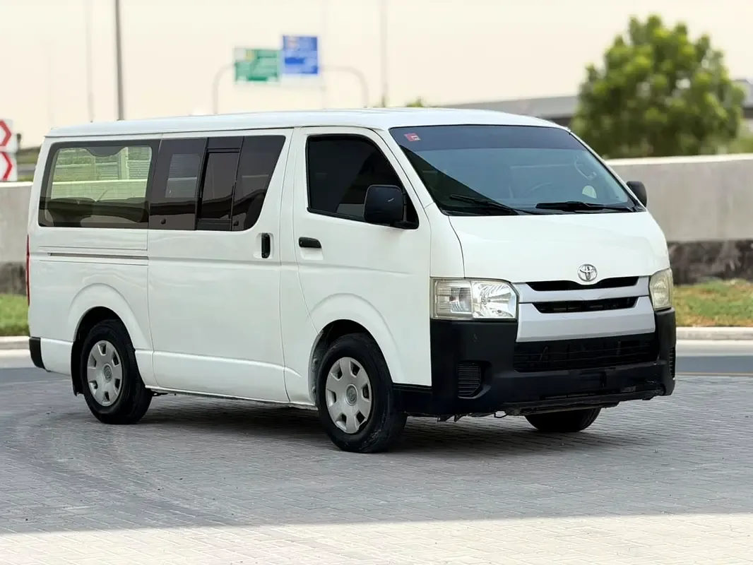 Toyota Hiace 2.7 MT (151 hp) - 7