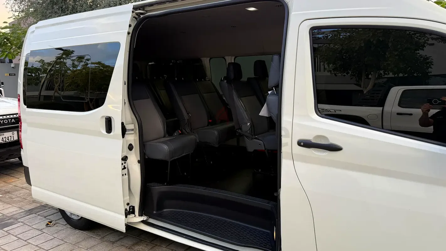 Toyota Hiace 3.5 AT (281 hp) - 9