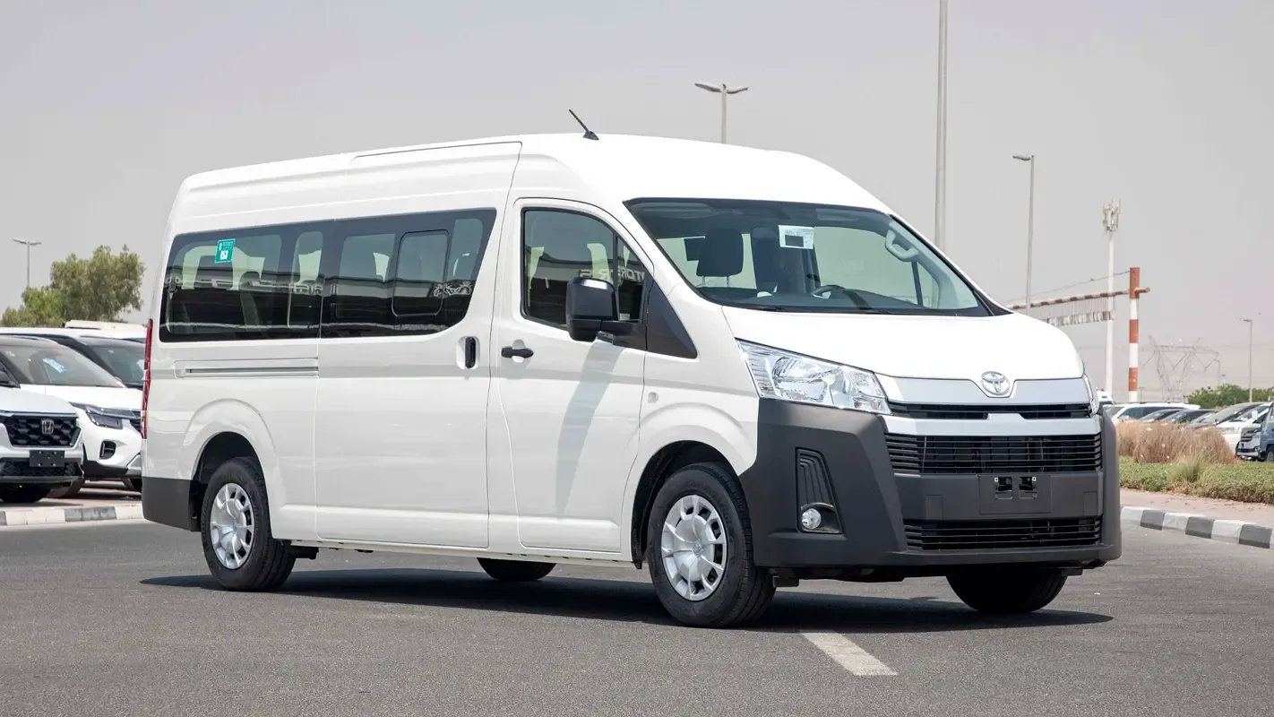 Toyota Hiace 3.5 AT (281 hp)
