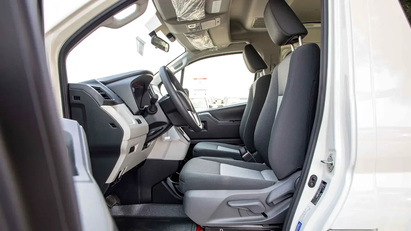 Toyota Hiace 3.5 AT (281 حصان) - 14