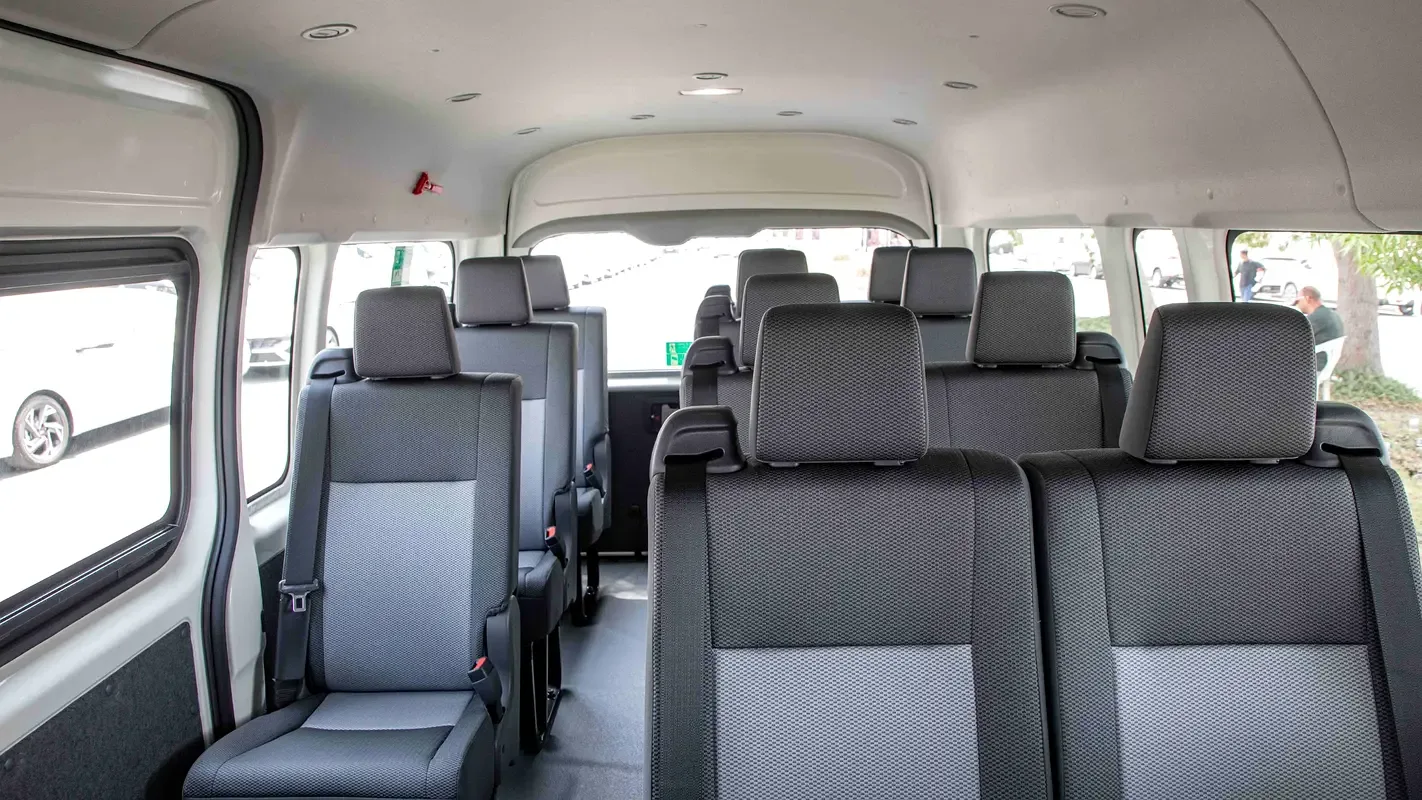 Toyota Hiace 3.5 AT (281 حصان) - 18