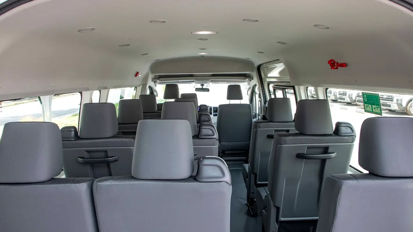Toyota Hiace 3.5 AT (281 حصان) - 19
