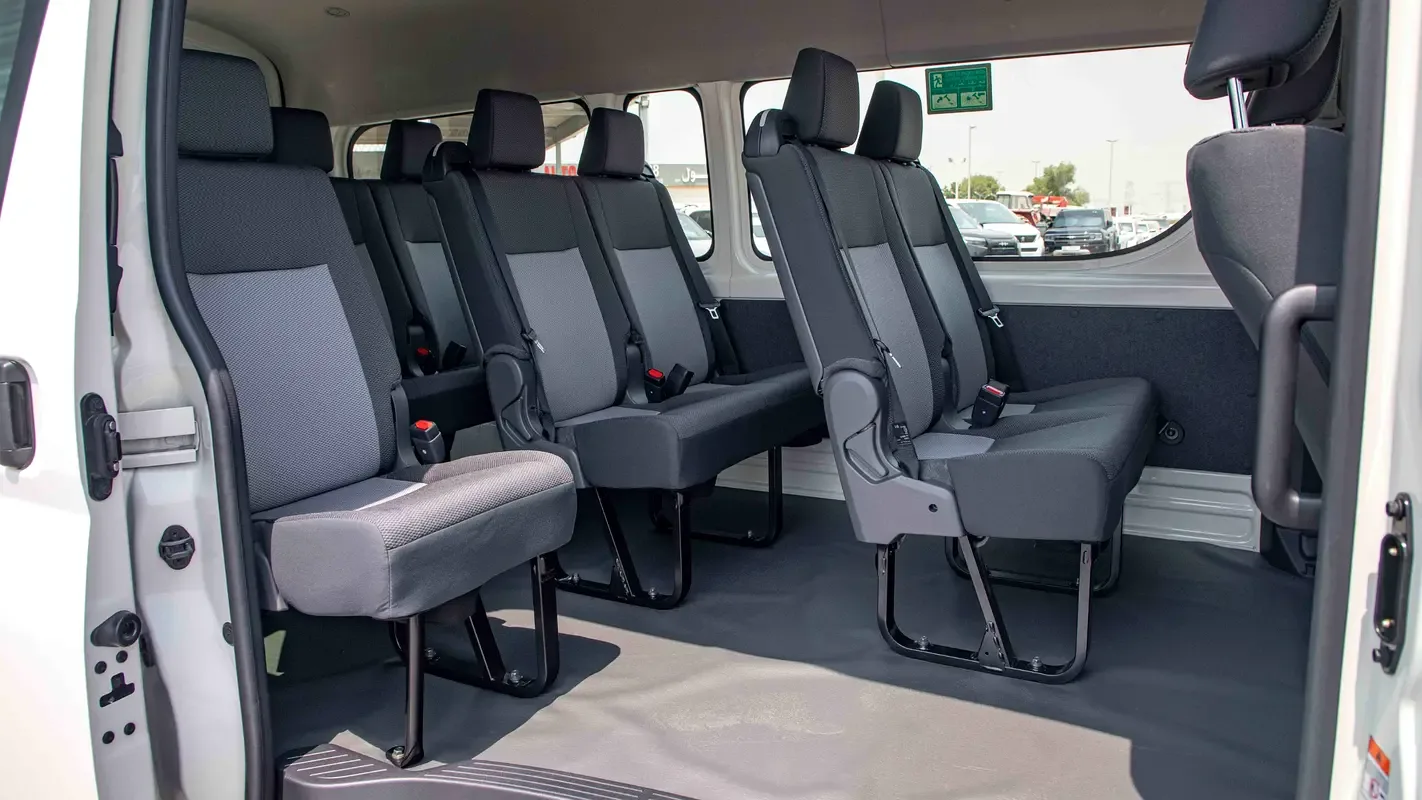Toyota Hiace 3.5 AT (281 حصان) - 17
