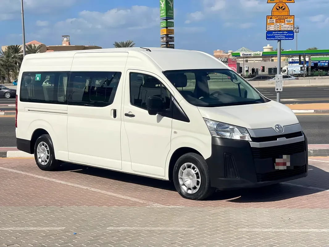 Toyota Hiace 3.5 MT (281 حصان) - 2