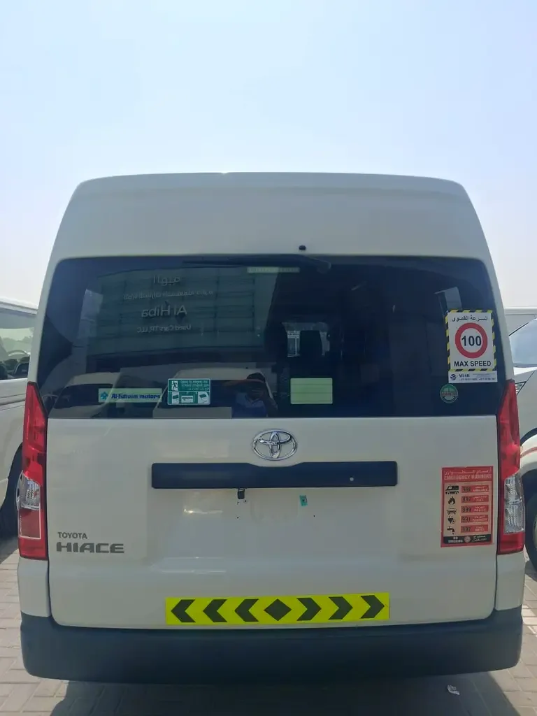 Toyota Hiace 3.5 MT (281 حصان) - 2