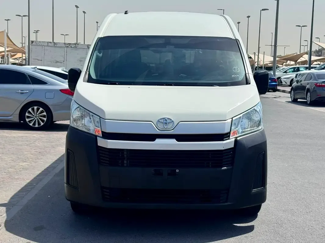 Toyota Hiace 3.5 MT (281 hp) - 4